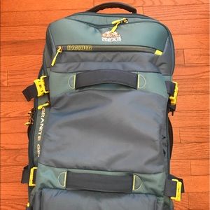 Granite 26” duffel wheel backpack